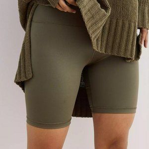 Aerie Play Shine High Waisted Bike Short M